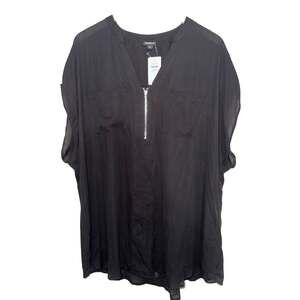 NWT Torrid Zipper Front Black Plus Size 2X Blouse Goth Office Career Work Tunic